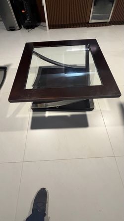 Free Modern coffee table