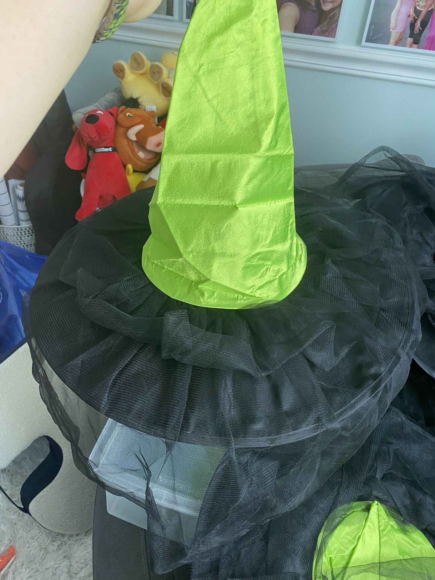 Halloween - Witch Hats - Free