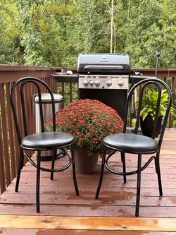 Black Metal Bistro Chairs – Set of 2