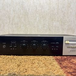 Vintage Pioneer SA-130 Stereo Integrated Amplifier w/ Phono