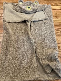Fuzzy Blanket With Bear Cub Hood