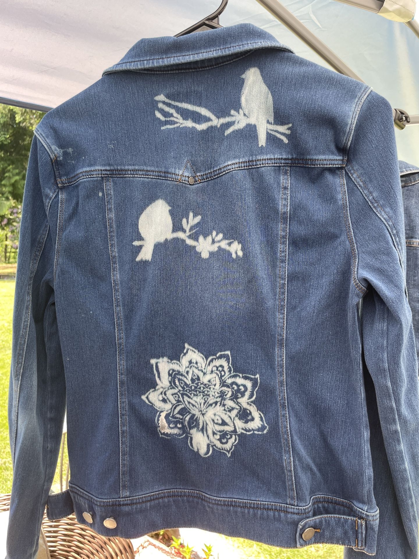 Jean Jacket Denim Size Medium Birds Flower Design