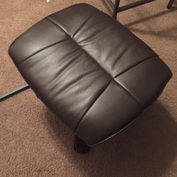 Chair like new with foot stool