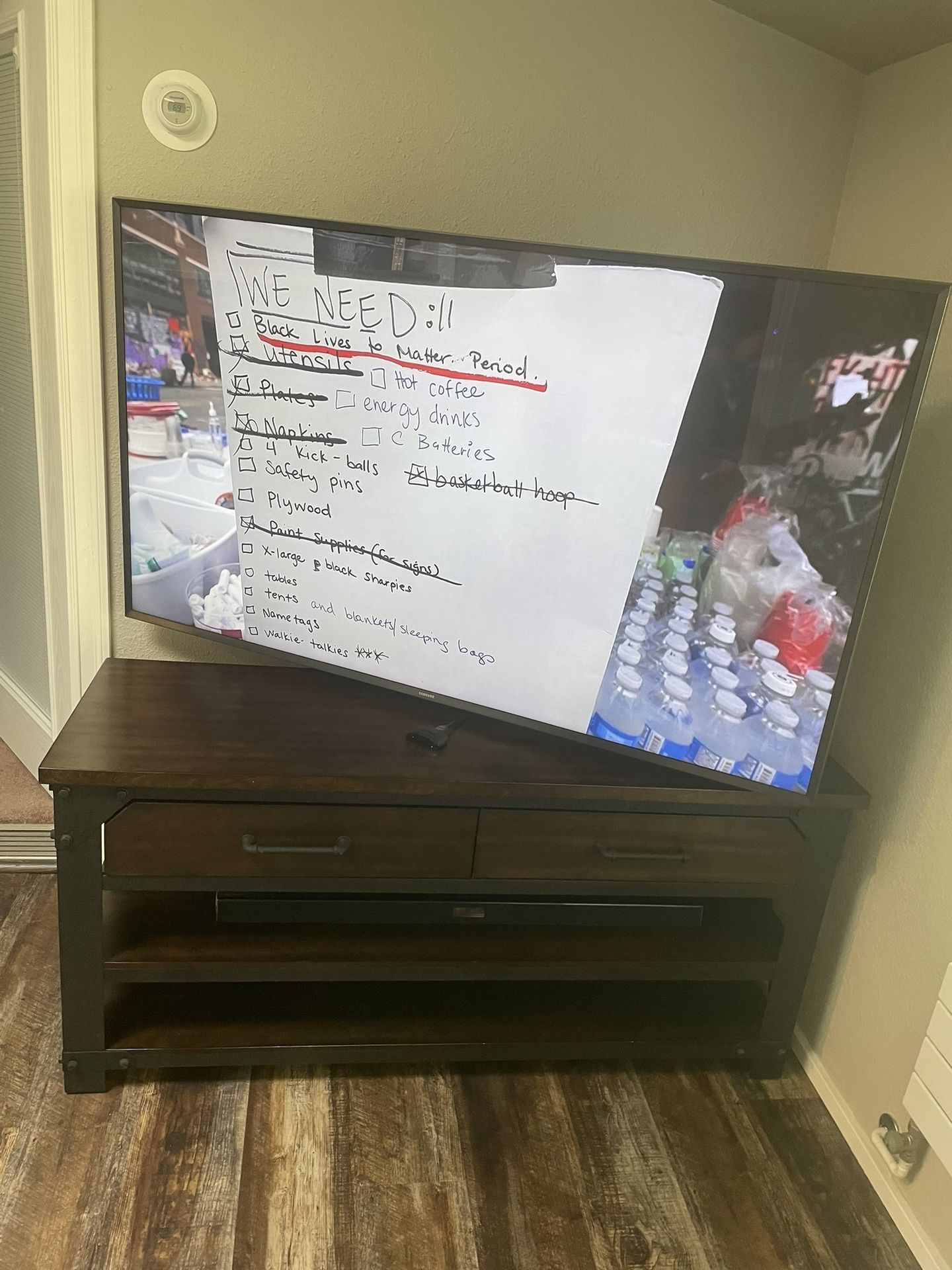 Samsung 65” Smart Tb