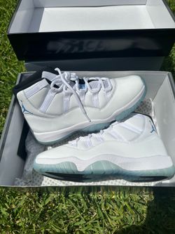 Jordan 11 Legend blue