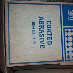 Bix Of 9×11 3M Sandpaper Sheets