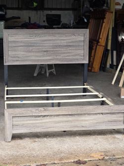 QUEEN BED FRAME