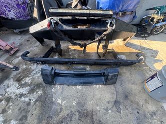 Nissan front bumper parts