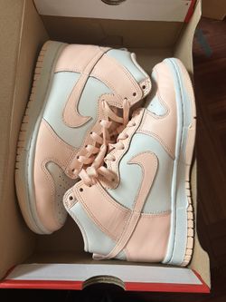 Nike Dunk High Crimson Tint