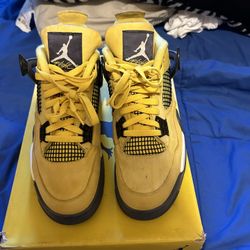 Lightning 4s 