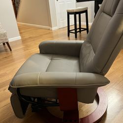 Swiveling And Reclining 
