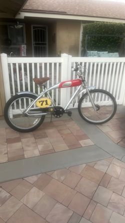 Felt vintage iron beach cruiser
