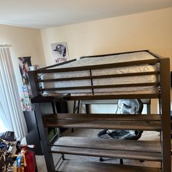 Full Size Loft Bed 