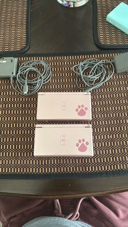 2 Nintendo DS ( good condition ) ( READ DESCRIPTION!!)