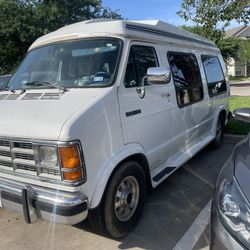 1991 Dodge Ram Van