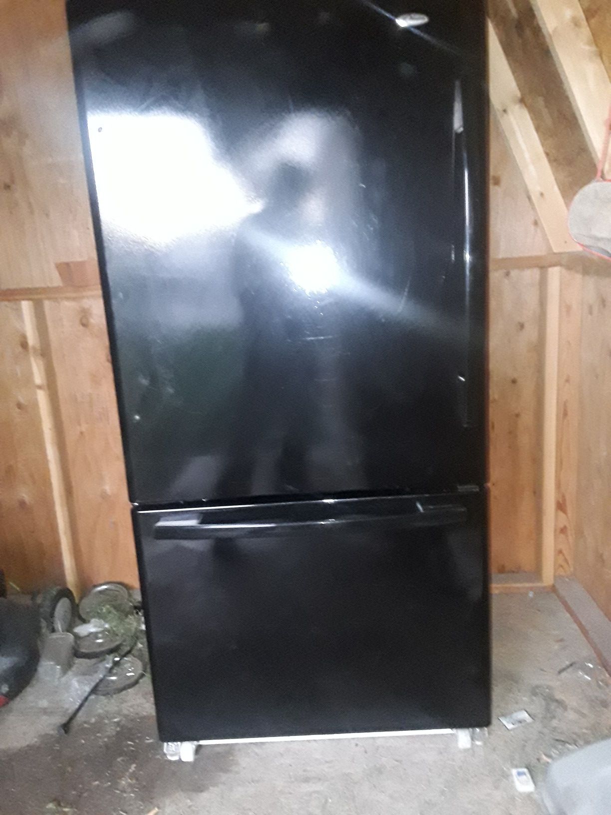 Amanda 22cu fridge/freezer