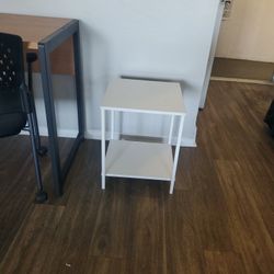 White Cocktail/ End Table