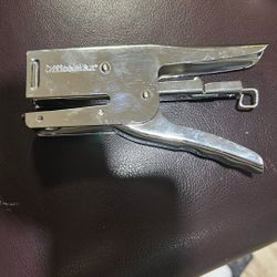 Stapler 