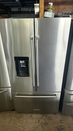 KitchenAid 3-Door Refrigerator (French Door Fridge) Stainless Steel - Adjustable Shelving, LED Lighting