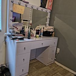 Vanity With Lights