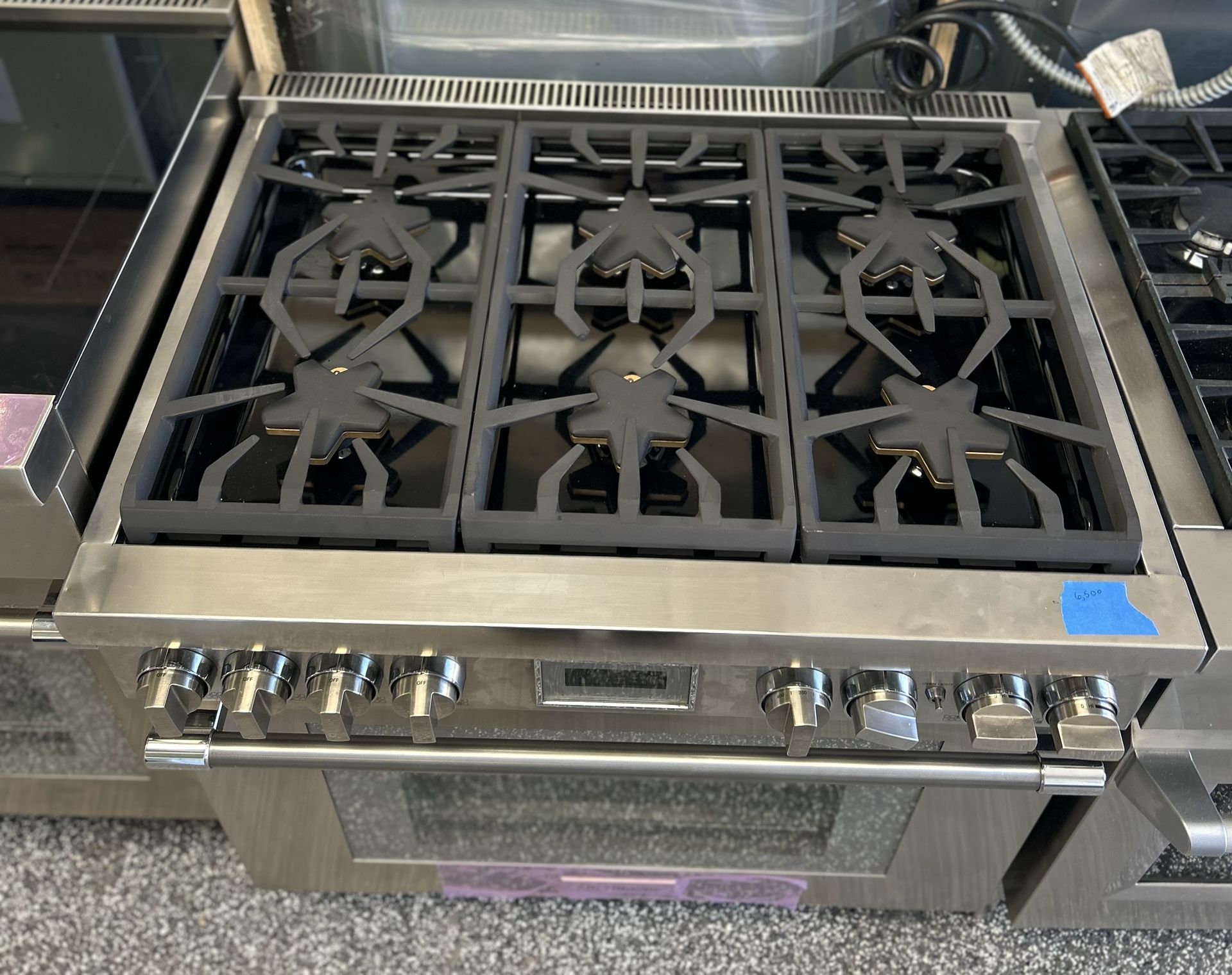 Thermador 36 in stove