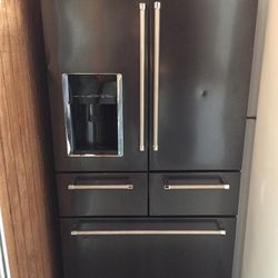 Refrigerator Stainless Steel French 36”