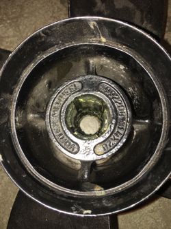 Boat prop 992204 14x20