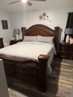Call king bedroom set