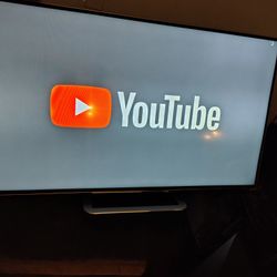 VIZIO SMART TV 65 INCH 