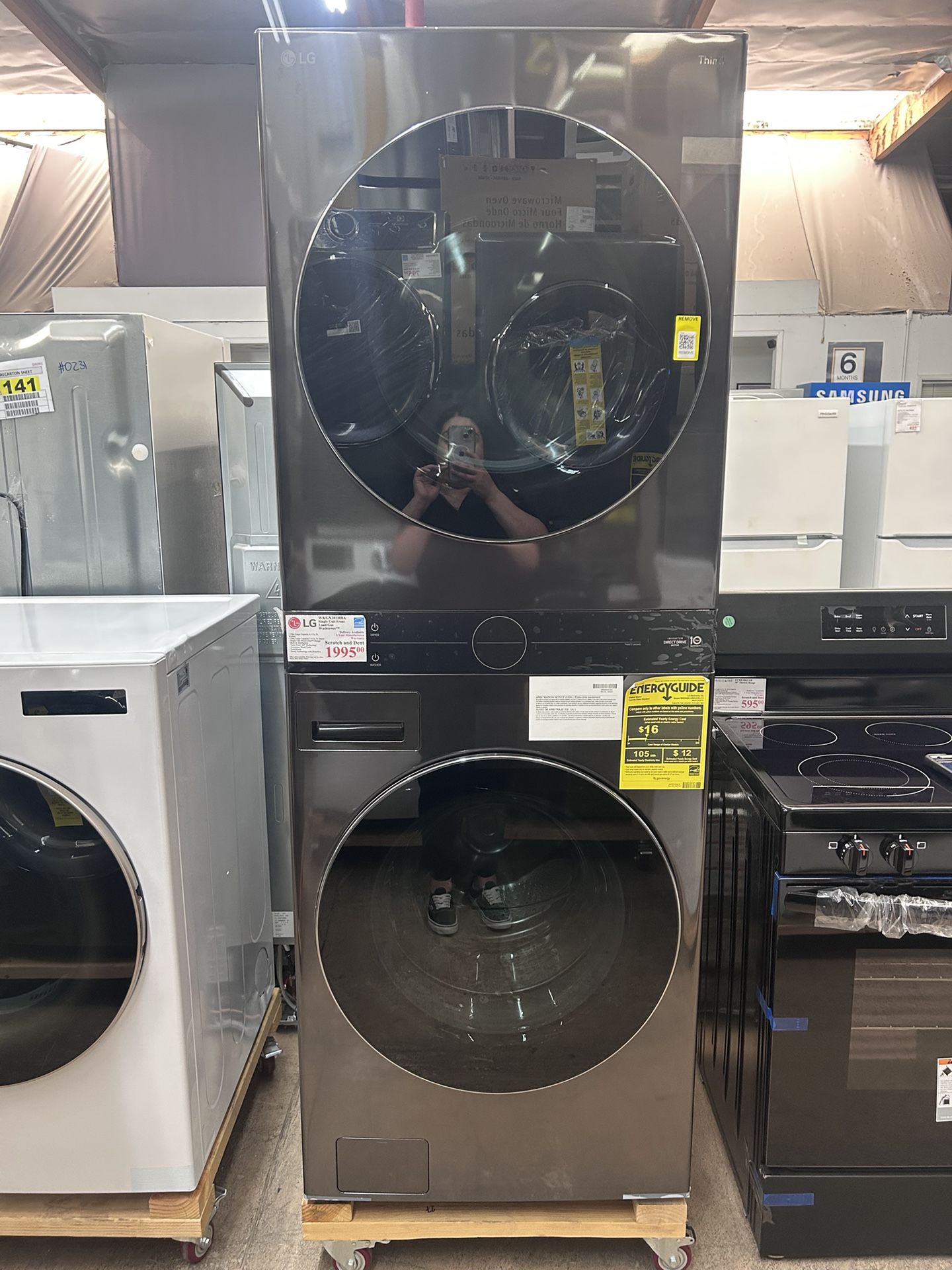 New! LG WashTower- 4.5 cu Ft Washer & 7.4 Cu Ft Gas Dryer