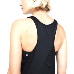 🍋NWOT Lululemon Essential Pleated Tank 8 ( NWT $68) 