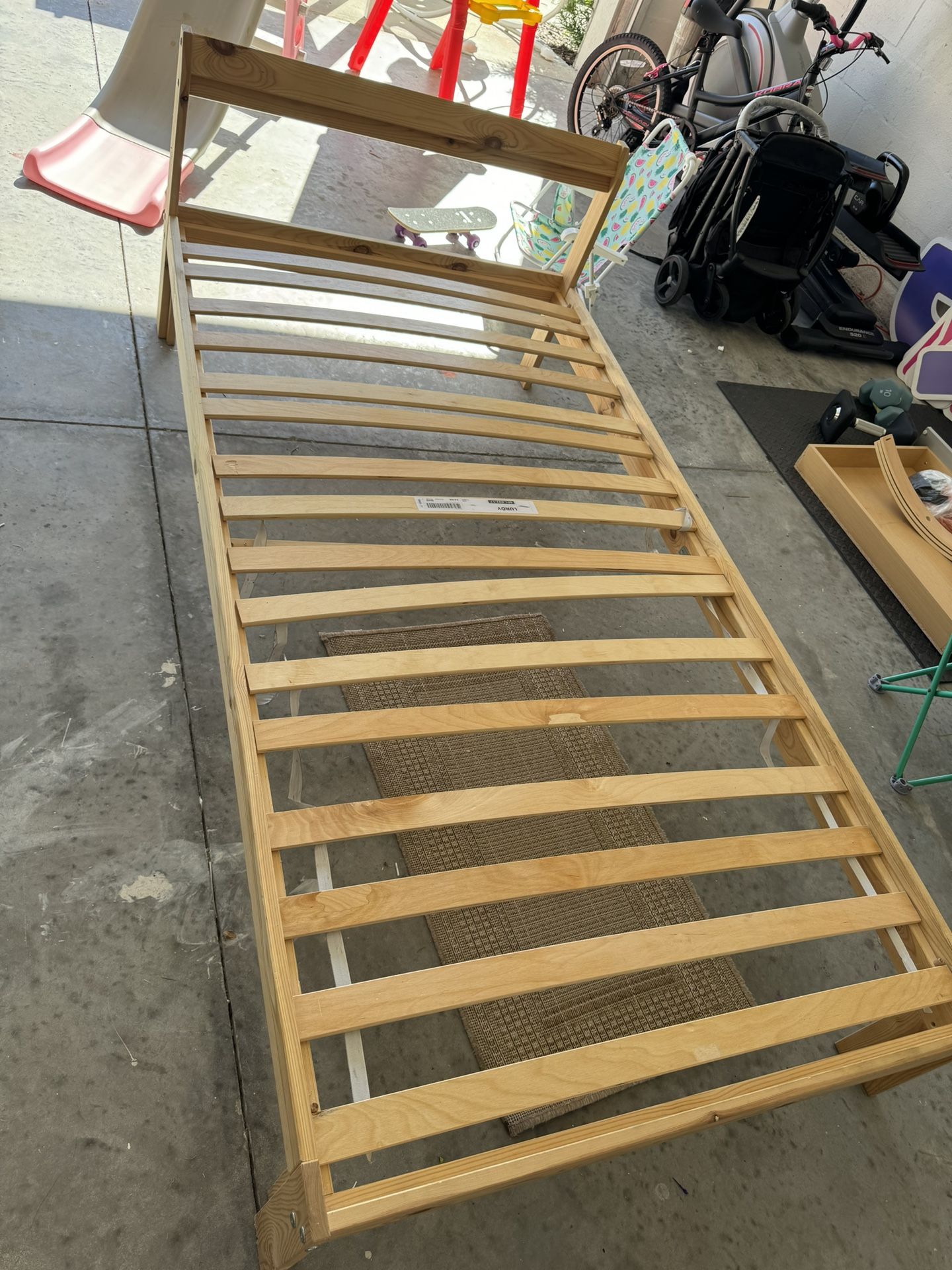 Twin Bed FREE $0