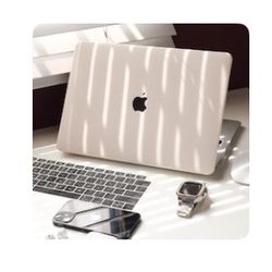 Apple MacBook Pro 16 M3 Beige Giant Pebble Leather cover