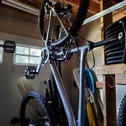 Full Suspention Mountain Bike XL