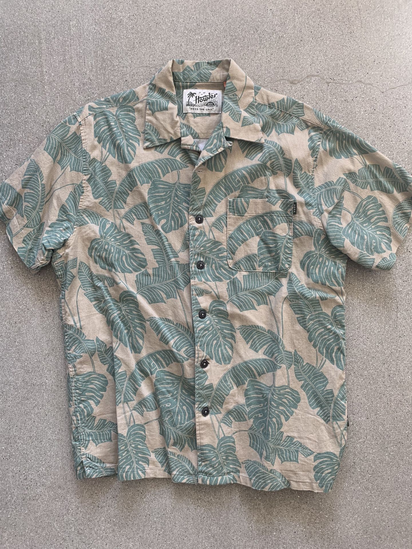 Howler Bros Shirt Small