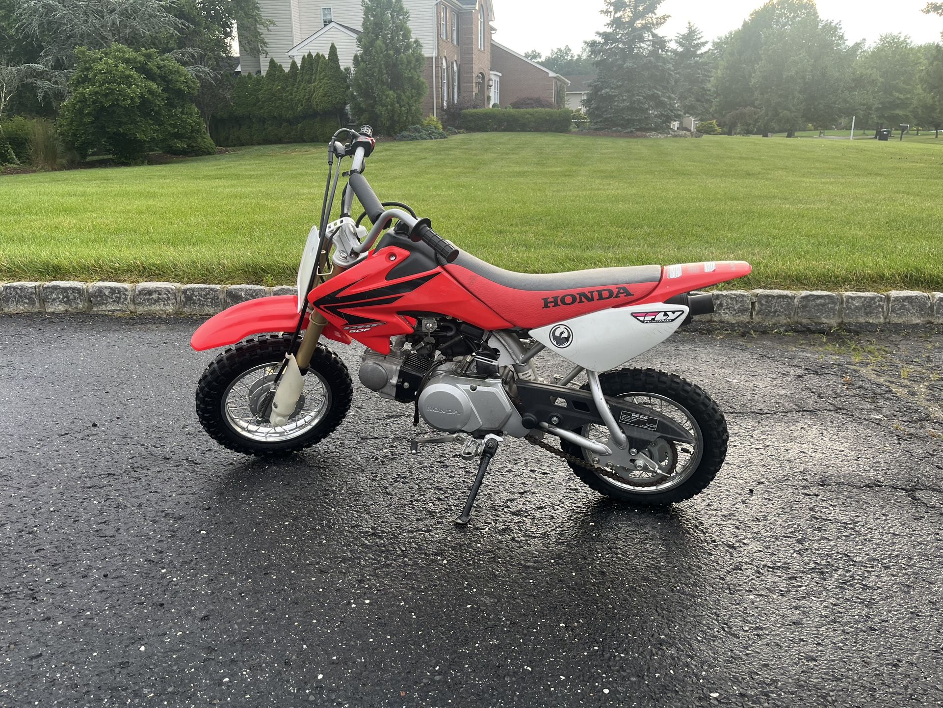 2007 Honda CRF 50 Dirt Bike with gear - Perfect for Young Riders!