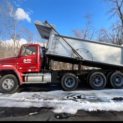 1988 FLC-112SD Tri-Axle Dump Truck
