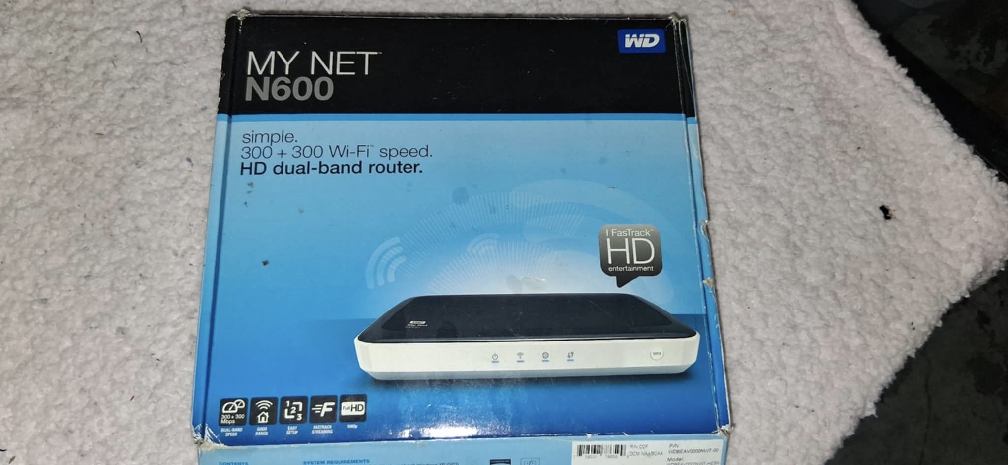 Western Digital My Net N600 300 Mbps 4-Port 10/100 Wireless N Router