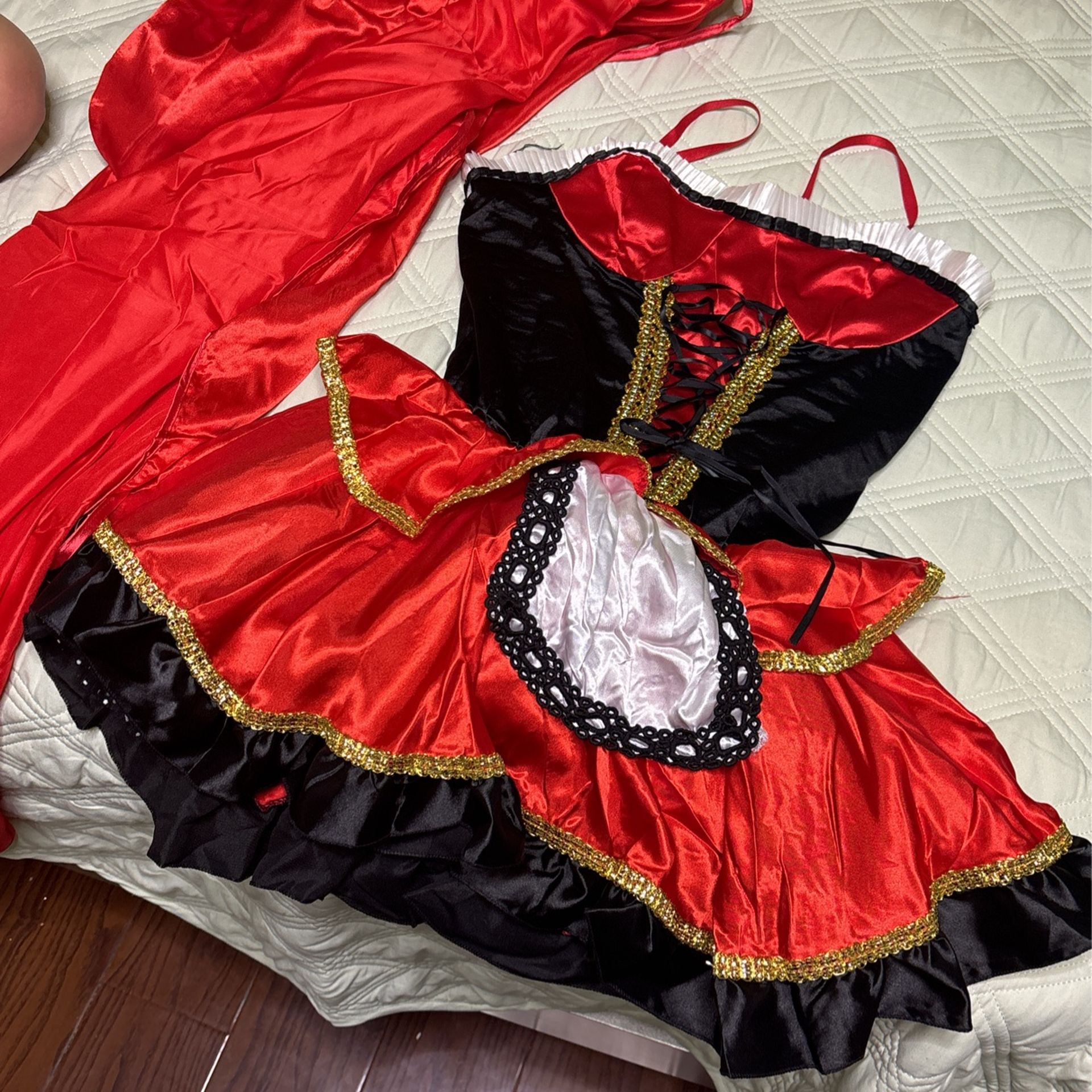 Little Red Riding Hood Costume Size L/xl Runs Small