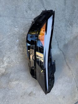 2025 Hyundai Elantra OEM Car Headlight Assembly