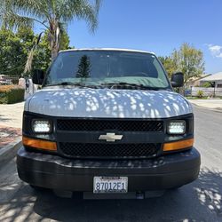 2012 Chevy Express 2500 Extended 