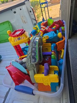 Child City Play Set