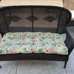 Lovely Brown "Wicker" Outdoor Patio Loveseat w/ Floral Cushions