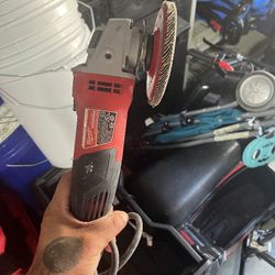 Milwaukee Grinder