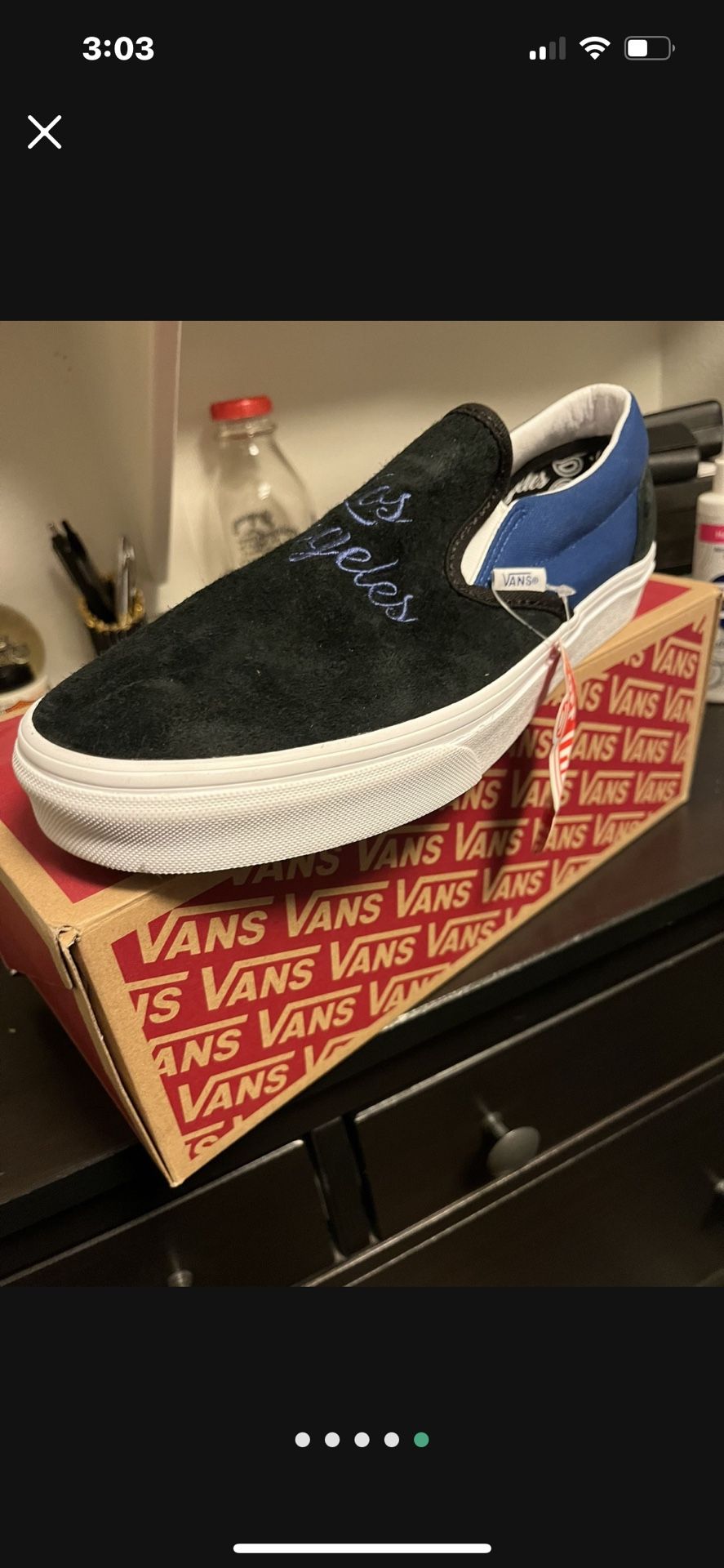 Vans LA Slip ons