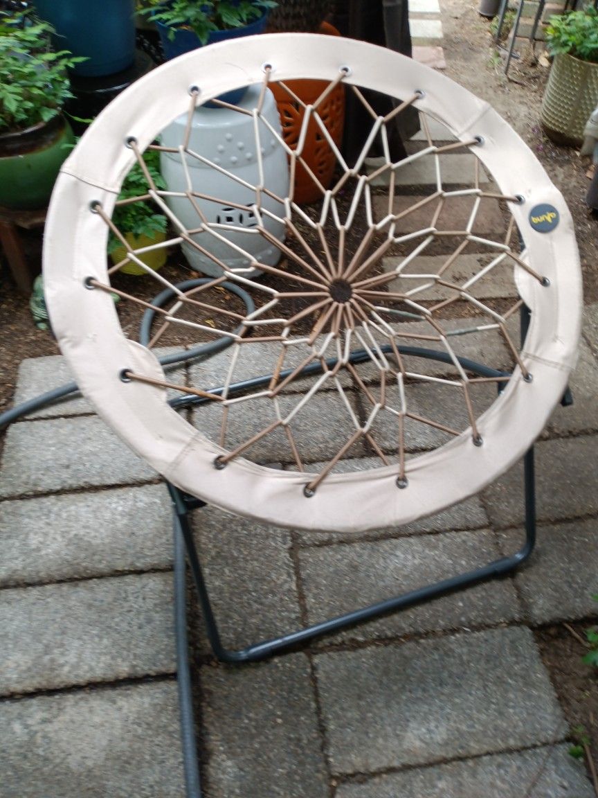 Bungee Chair