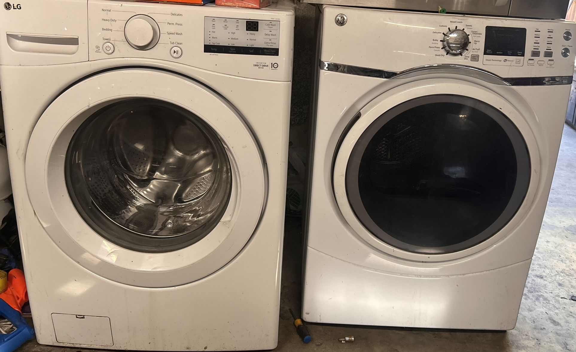Washer And Dryer 