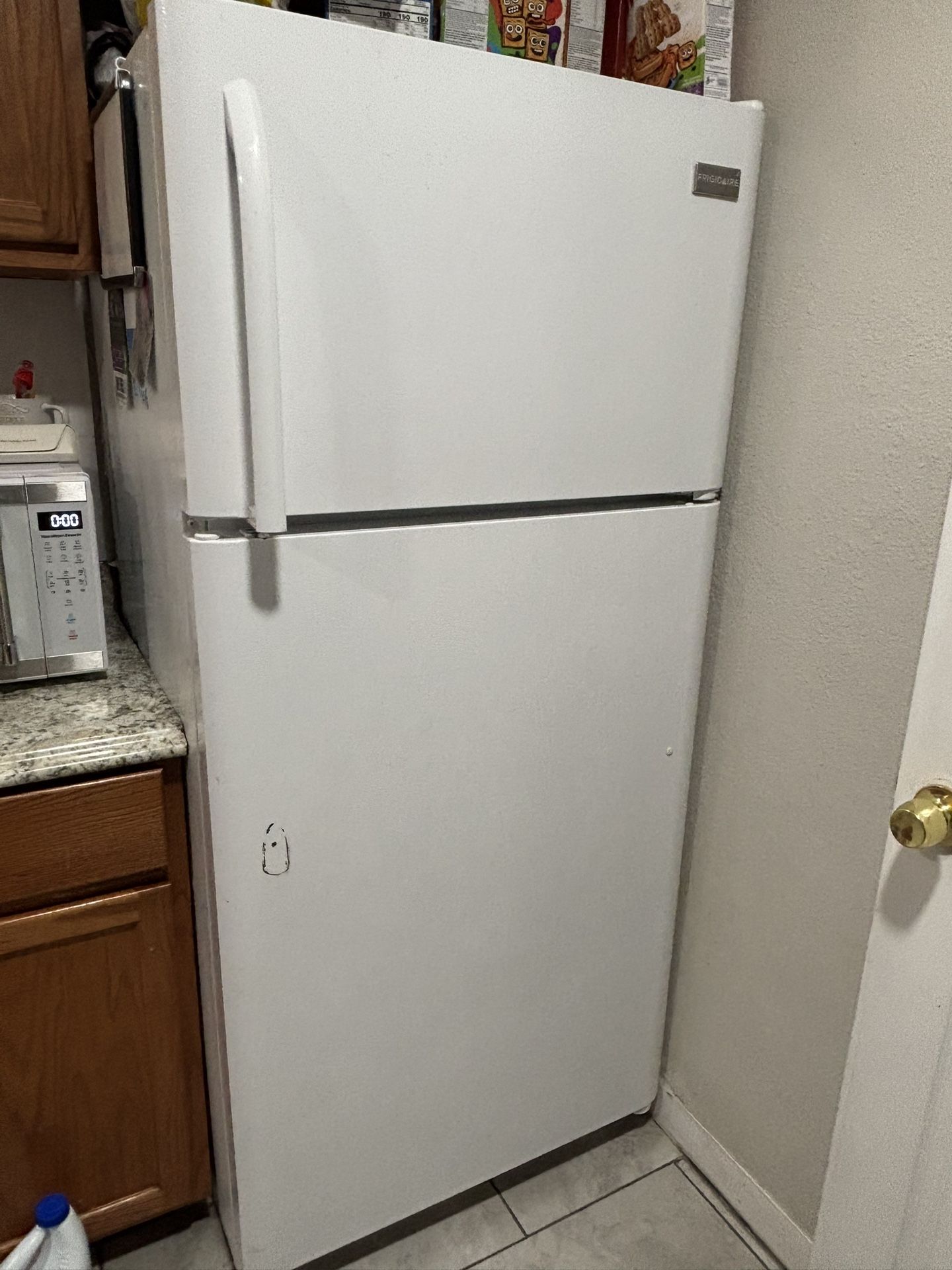 Frigidaire Refrigerator
