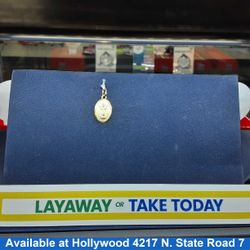 Religious Pendant - Yellow Gold 18k (.750) 2.2 grams