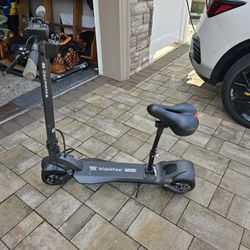 Mercan WIDE Wheel SCOOTER 